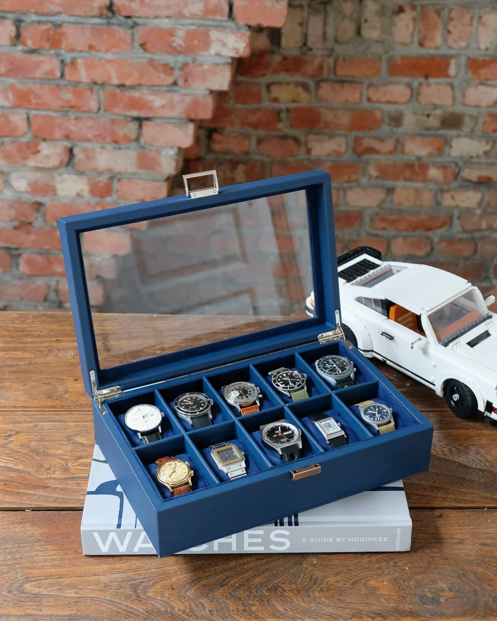 Miniature 1